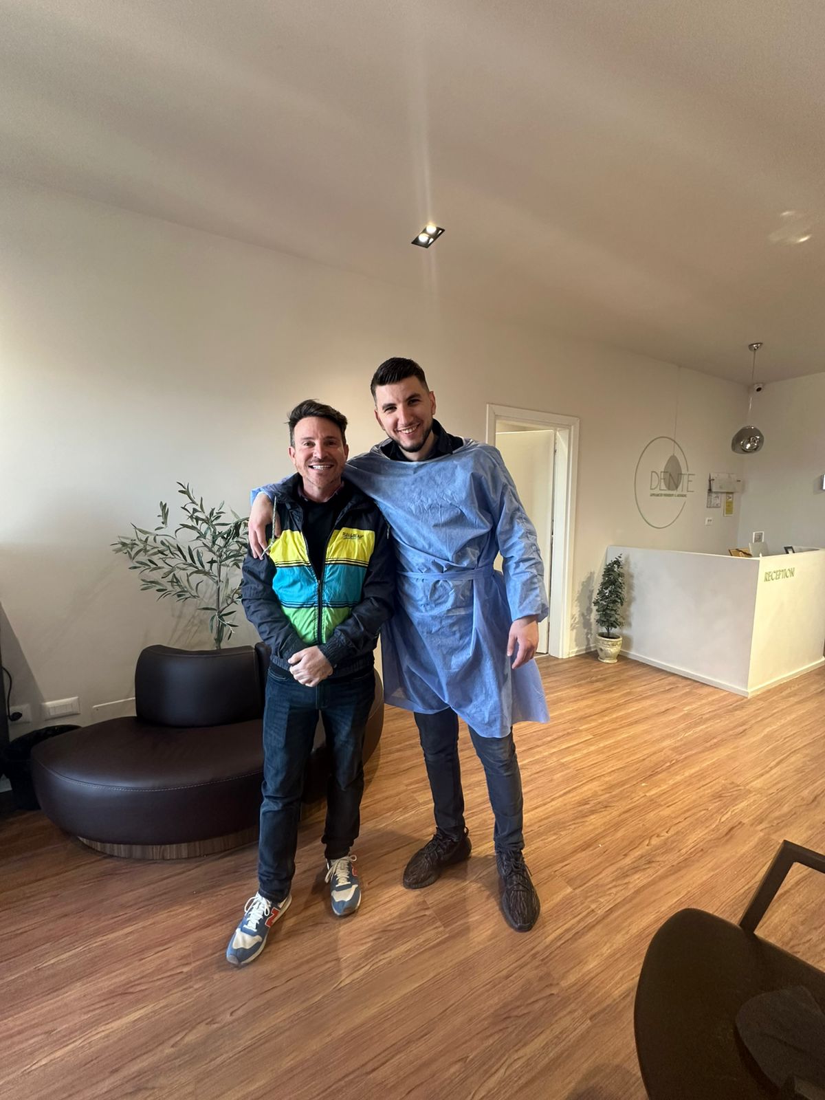 Vizitë në Luce Dental